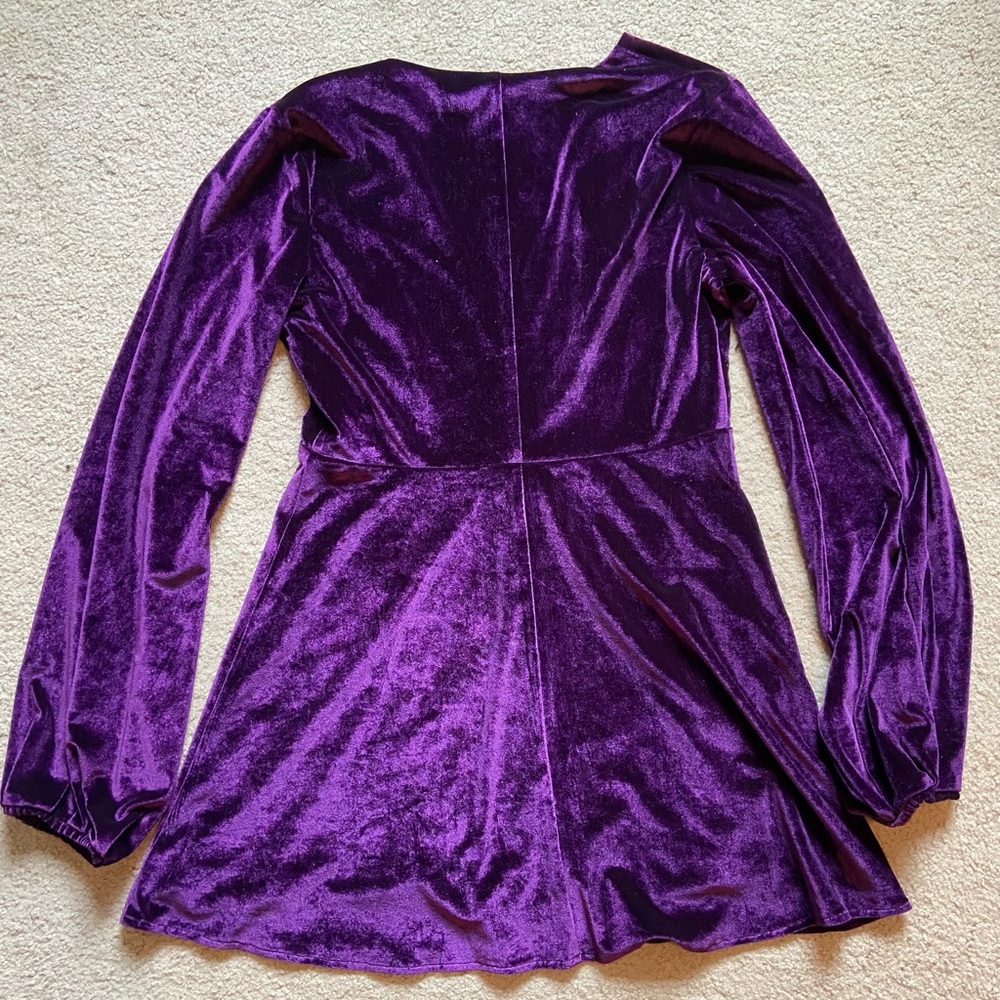 Tularosa Ryland Dress in Plum size Large‎ - Picture 13 of 14